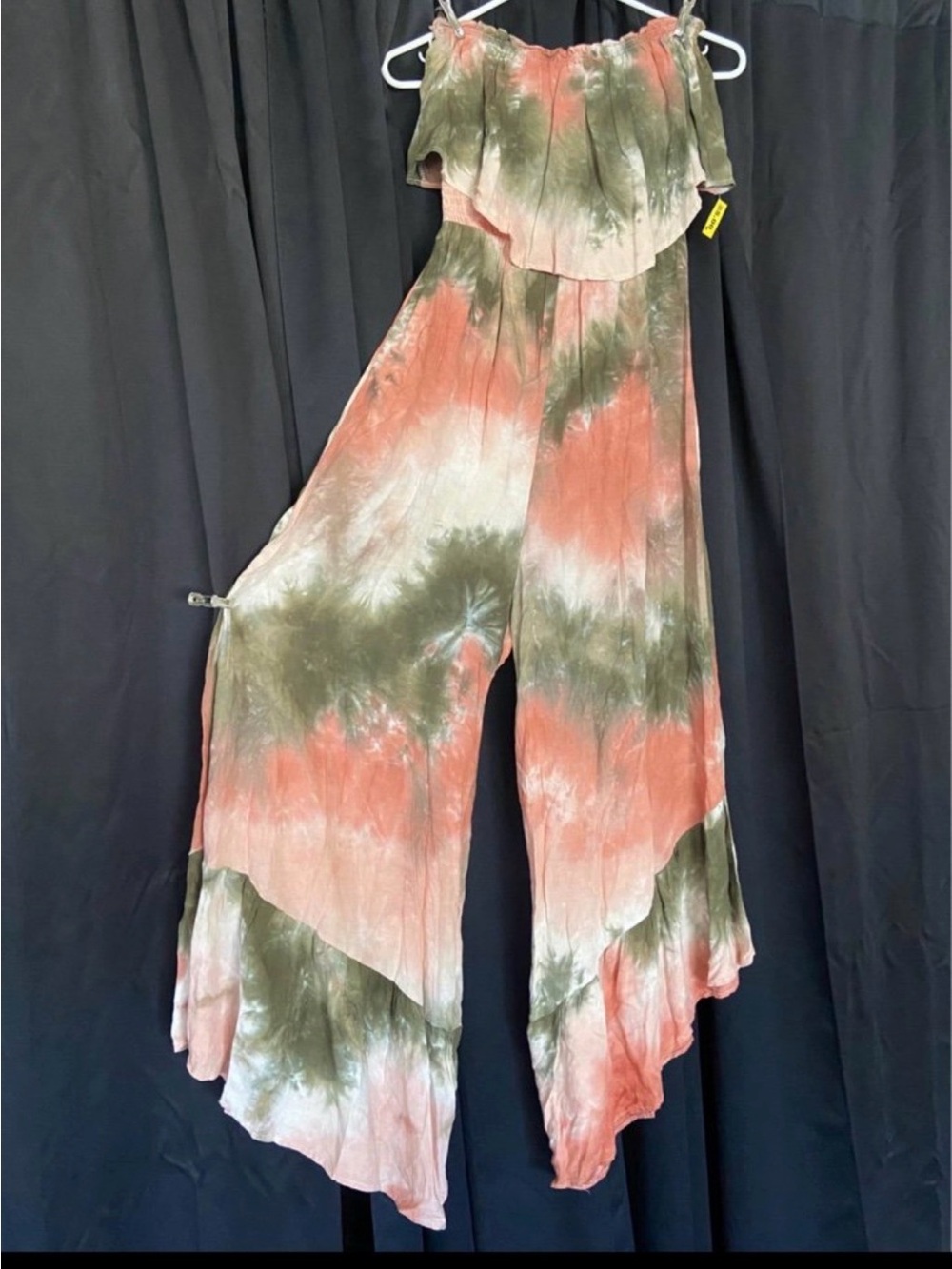 Tie-Dye jumpsuit. Wide-Leg Jumpsuit - Olive & Coral